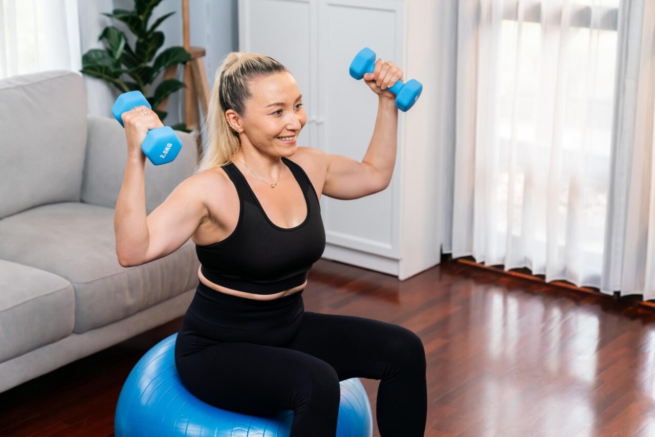 Ce tip de mișcare este potrivit în menopauză pentru menținerea masei musculare