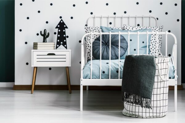 Cum alegi mobila pentru camera copilului